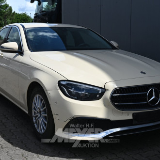 Mercedes-Benz E200 d 9G-Tronic, light ivory