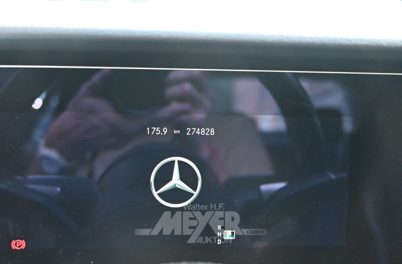 Mercedes-Benz E200 d 9G-Tronic, light ivory