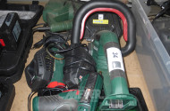 Posten Handmaschinen, u.a. Stabschleifer, kl. Bohrmaschine, Heckenschere, Elektro-Fuchsschwanz sowie Elektro-Handkreissäge