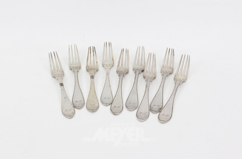 9 Gabeln, 12 Lot mit Monogramm "LC"