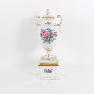 Amphorenvase, dreiteilig, mit Blumendekor