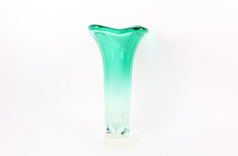 gr. Kristall-Vase, grün