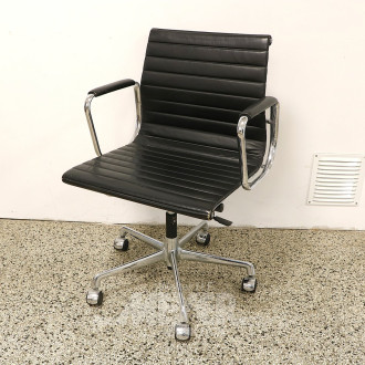Büro-Armlehndrehstuhl