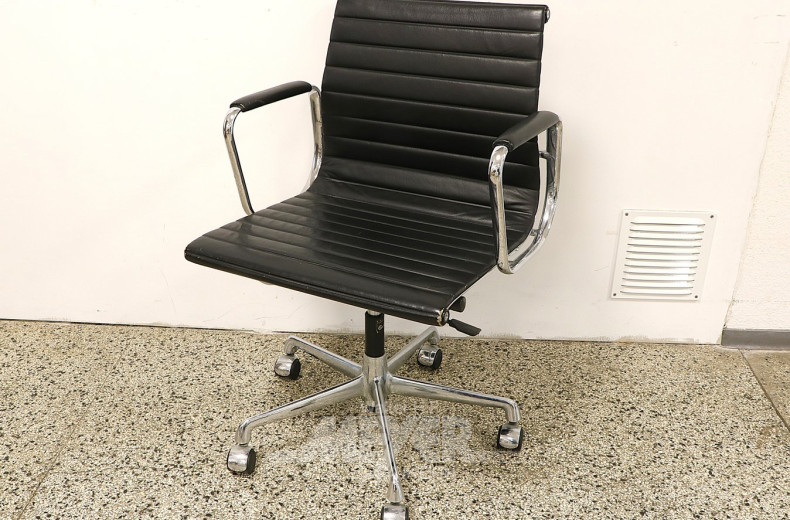 Büro-Armlehndrehstuhl