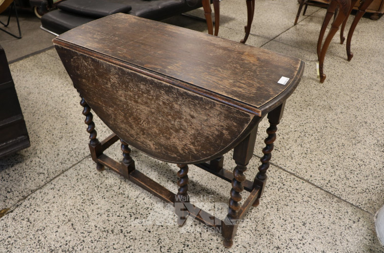 Gateleg-Table, starke Gebrauchsspuren