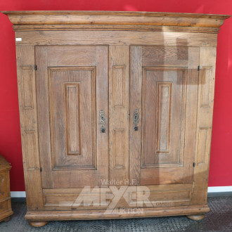 Barock-Hallenschrank, 18. Jh.