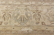 Webteppich, beigegrundig, floral