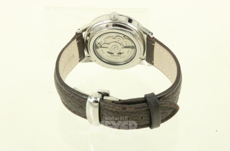 Herrenarmbanduhr
