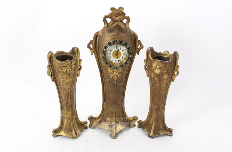 Jugendstil Uhr mit 2 x dazu passenden  Vasen