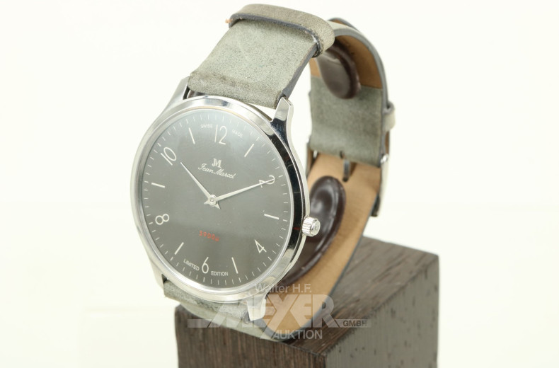 Herrenarmbanduhr