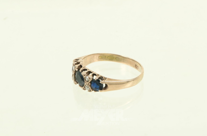 Ring mit 3 blauen Farbsteinen u. 4 kl. Brillanten