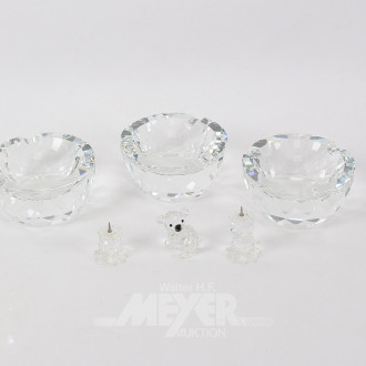3 Kristallaschenbecher u. 3 kl. Swarovski-Objekte