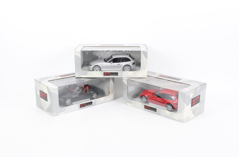 3 versch. Modellautos, 1:18