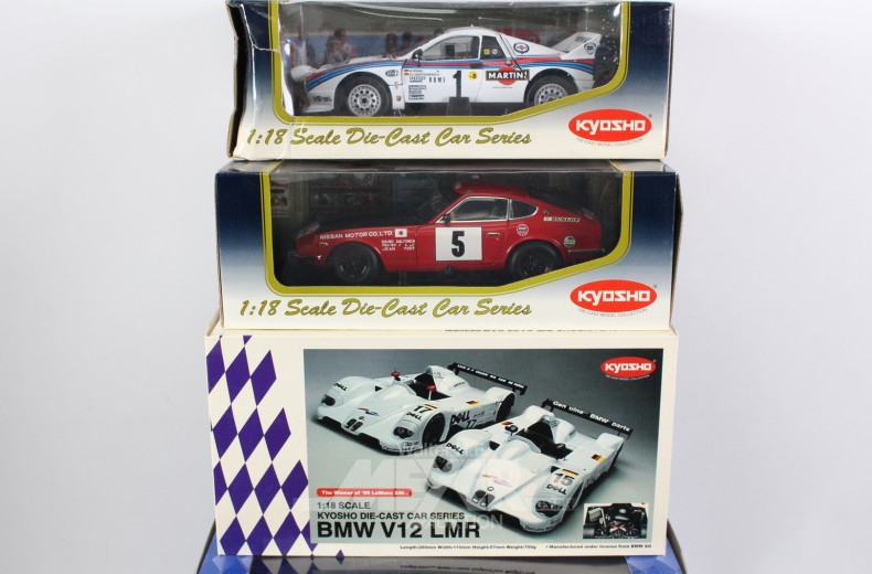 17 versch. Modellautos, 1:18