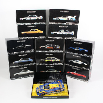 35 versch. Modellautos, 1:18