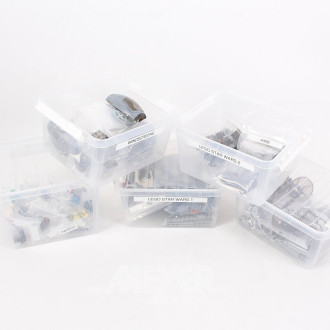 5 Kunststoffboxen mit LEGO Bauteilen