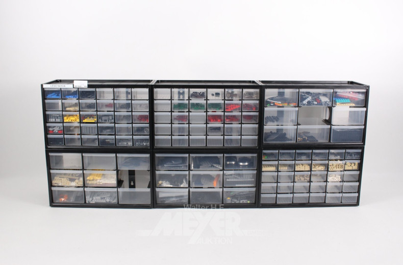 12 Sortimentskästen mit div. LEGO Bauteilen