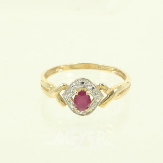 Damenring mit 1 Rubin u. Diamantrosen
