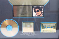 Auszeichnung RIAA 'Gold' Sales Award für das Album 'Infidels' von Bob Dylan