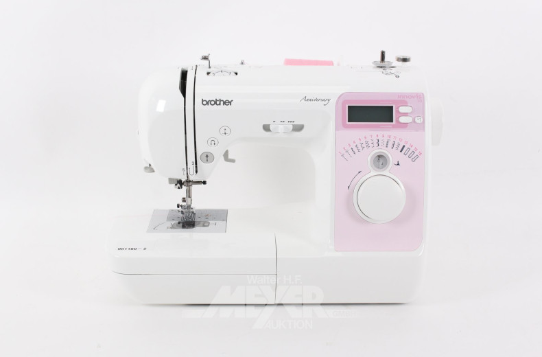 Nähmaschine
