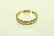 Damenring mit 7 Brillanten, ca. 0,4ct.