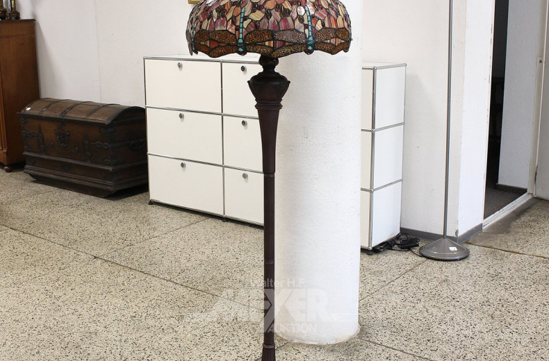 Stehlampe nach Tiffany