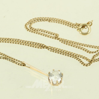 Kette mit Edelsteinanhänger