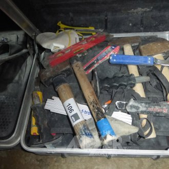 Hartschalenkoffer mit Inhalt: Hand- und Montagewerkzeug