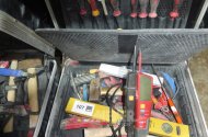 Hartschalenkoffer mit Inhalt: Hand- und Montagewerkzeug