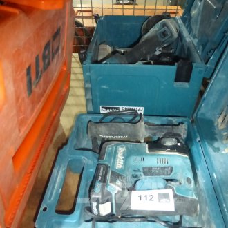 Akku-Bohrhammer und 1 Akku-Winkelschleifmaschine mit Akkus