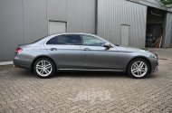 Mercedes-Benz E400d Limousine, silbergrau