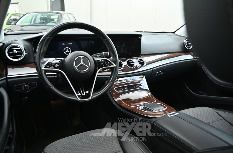 Mercedes-Benz E400d Limousine, silbergrau