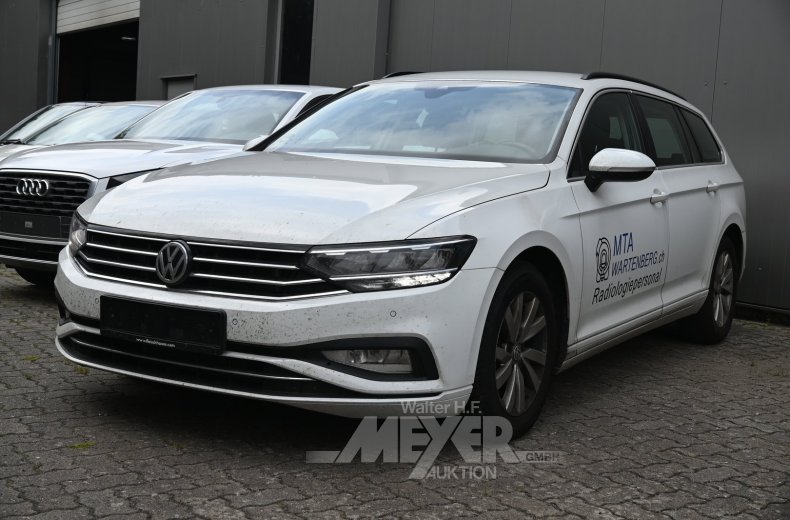 Volkswagen Passat Variant 2.0 TDI SCR DSG Business, pure white
