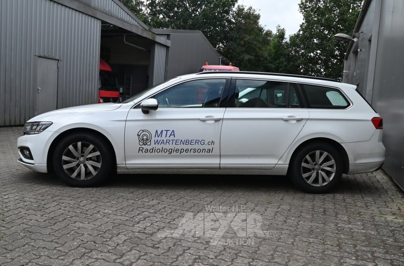Volkswagen Passat Variant 2.0 TDI SCR DSG Business, pure white