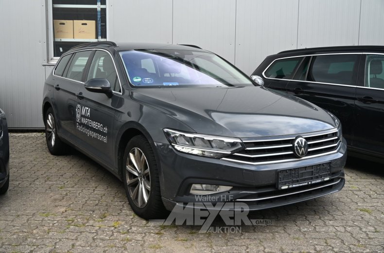 Volkswagen Passat Variant 2.0 TDI SCR DSG Business, urano grau