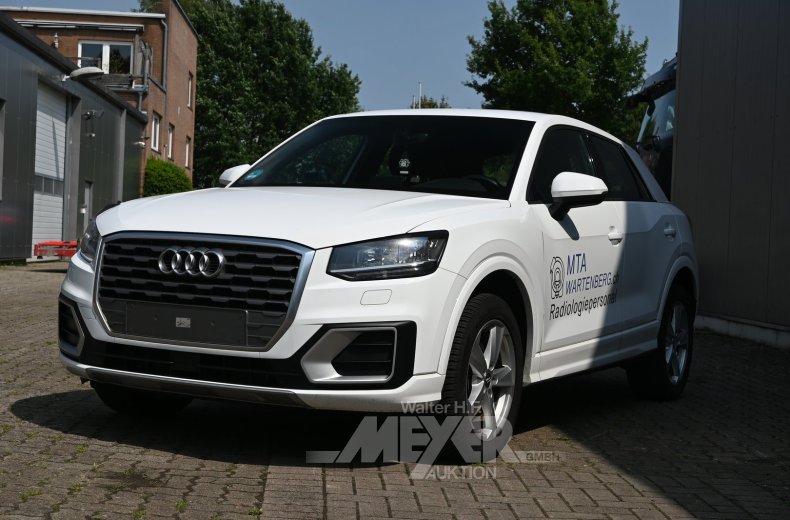 Audi Q2 1.6 TDI S tronic sport, ibis weiß
