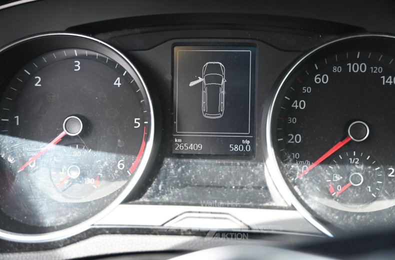Volkswagen Passat Variant 2.0 TDI SCR DSG Comfortline, deep black perleffekt