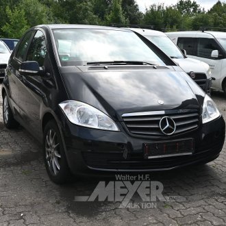 Mercedes-Benz A160, schwarz