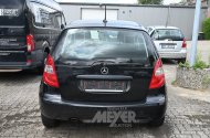Mercedes-Benz A160, schwarz