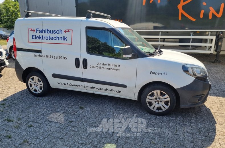 Fiat Doblo Multijet, Kleinkastenwagen, weiß
