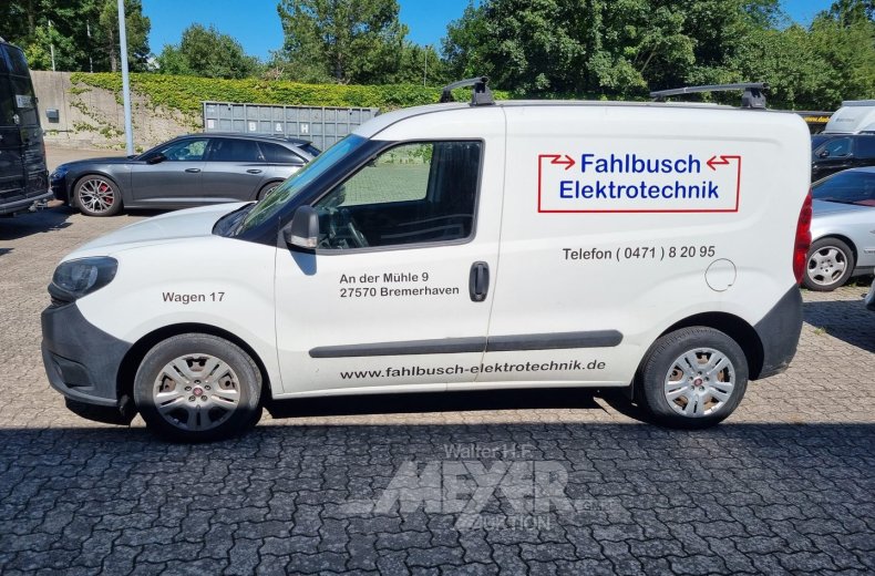 Fiat Doblo Multijet, Kleinkastenwagen, weiß
