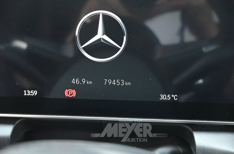 Mercedes-Benz GLC 220d 4Matic 9G-Tronic AMG Line Advanced, obsidian black metallic