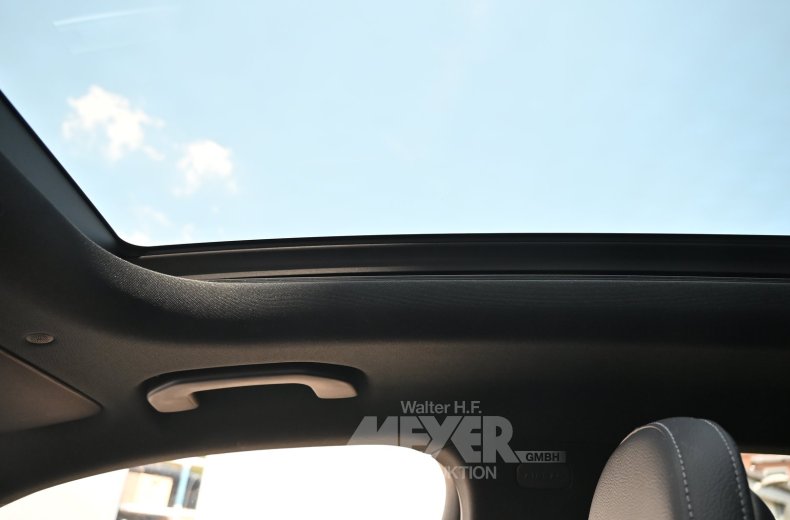 Mercedes-Benz GLC 220d 4Matic 9G-Tronic AMG Line Advanced, obsidian black metallic
