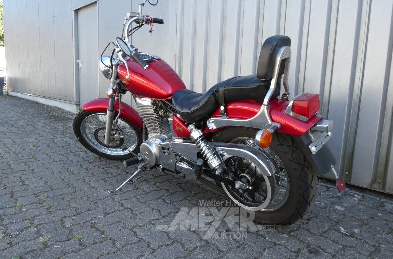 Motorrad Suzuki LS 650, rot