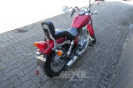 Motorrad Suzuki LS 650, rot