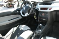 Citroen DS3, silber