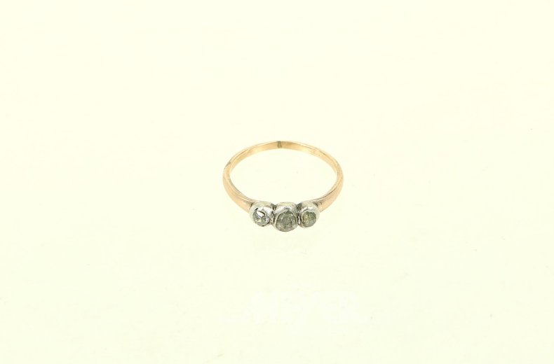 Ring mit 3 Altschliffdiamanten