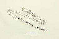 Collier mit Y-förmigen Anhänger