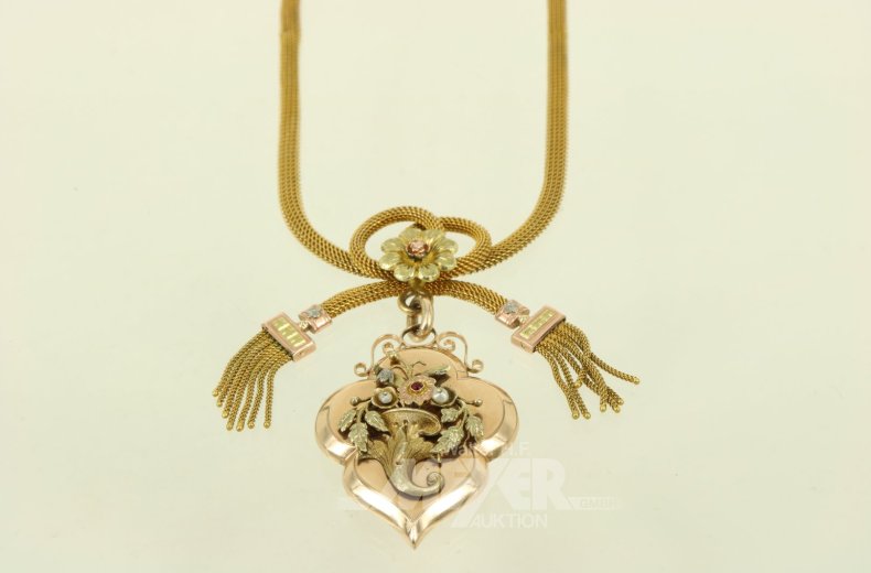 Antike Kette mit Medaillon