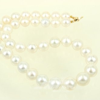 Collier aus Süßwasser-Zuchtperlen